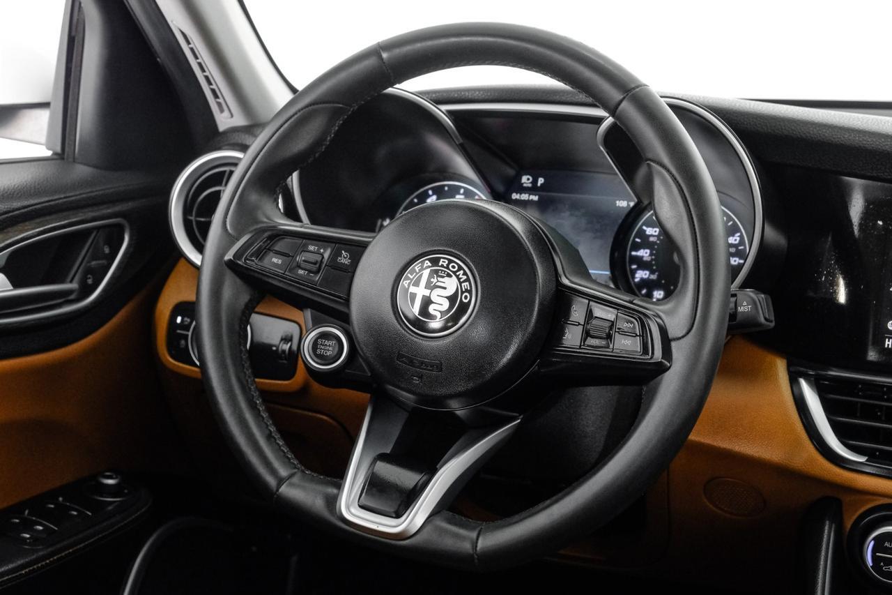 2021 Alfa Romeo Giulia Ti AWD AUTOMATIC NAVIGATION SUNROOF LEATHER HEATED SEATS REAR CA Carrollton TX