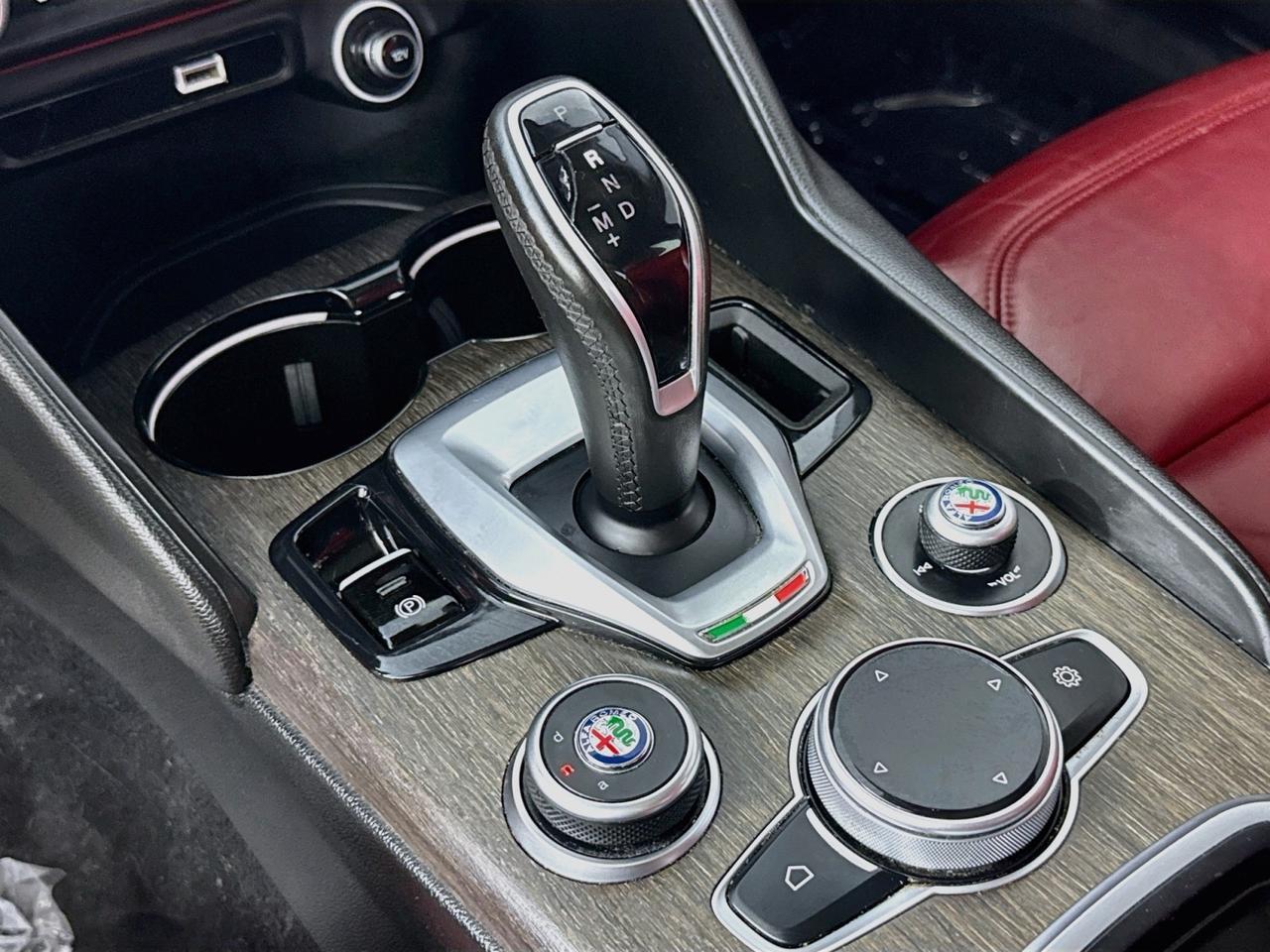 2021 Alfa Romeo Giulia Ti Willowbrook IL