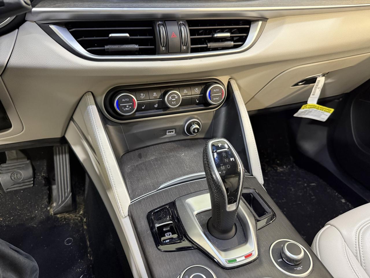 2021 Alfa Romeo Stelvio Ti San Antonio TX