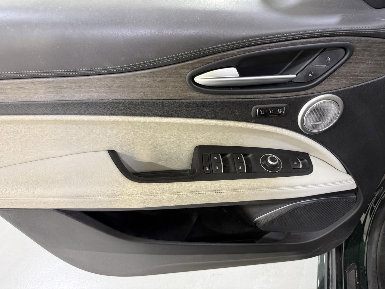 2021 Alfa Romeo Stelvio Ti San Antonio TX
