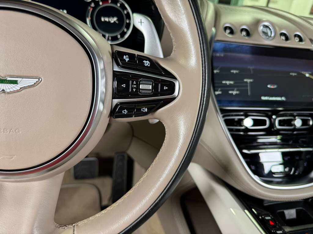 2021 Aston Martin DBX Fort Lauderdale FL