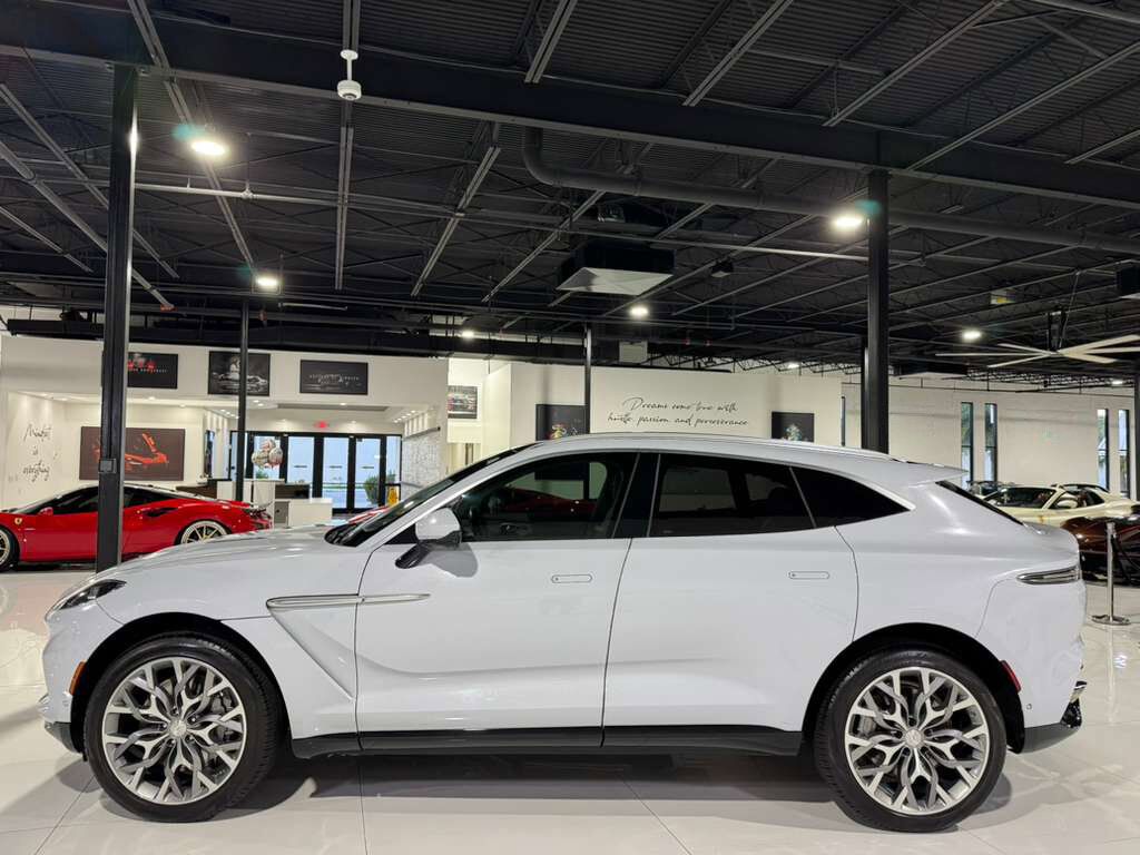 2021 Aston Martin DBX Fort Lauderdale FL