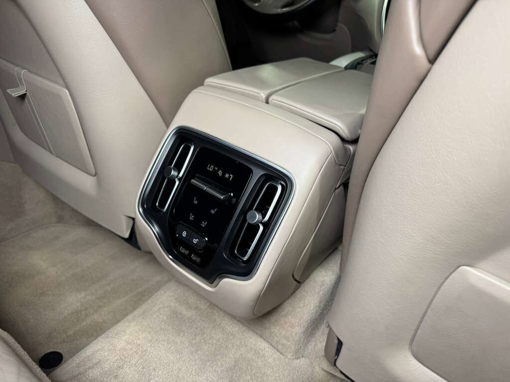 2021 Aston Martin DBX Fort Lauderdale FL