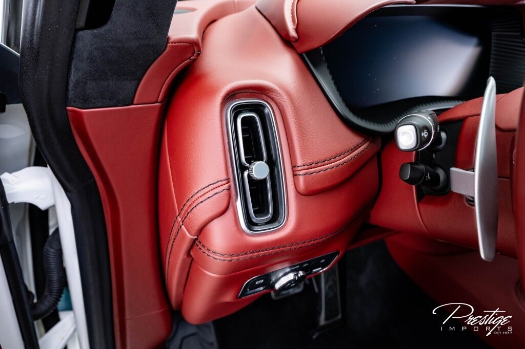 2021 Aston Martin DBX North Miami Beach FL
