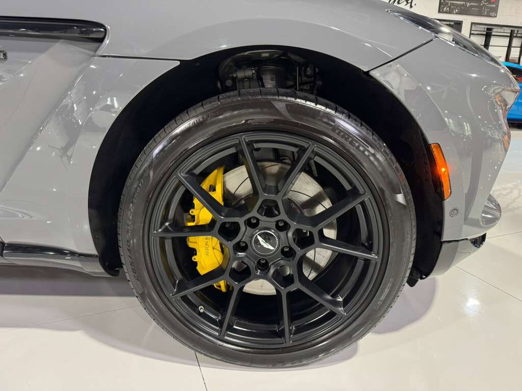 2021 Aston Martin DBX 1/500 1913 Specification China Grey paint, full leather interior, 360 camera system AND MUCH MORE!! Fort Lauderdale FL