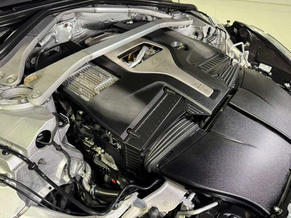 2021 Aston Martin DBX 1/500 1913 Specification China Grey paint, full leather interior, 360 camera system AND MUCH MORE!! Fort Lauderdale FL