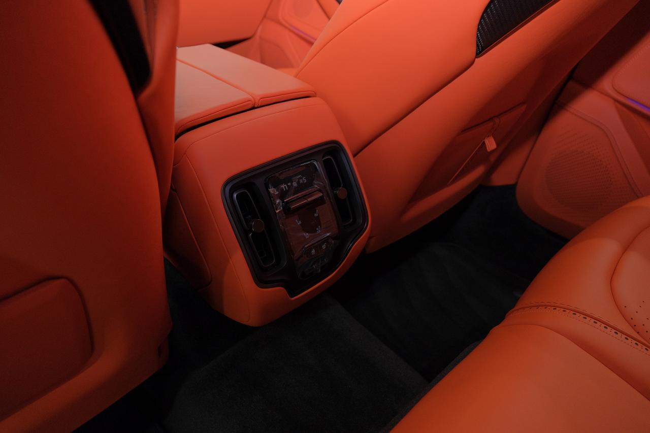 2021 Aston Martin DBX Base Miami FL