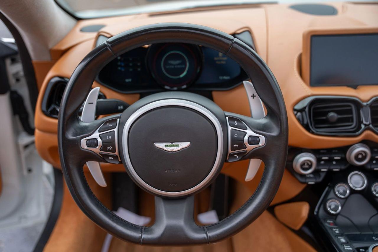2021 Aston Martin Vantage Roadster Coupe 2D St. Louis MO