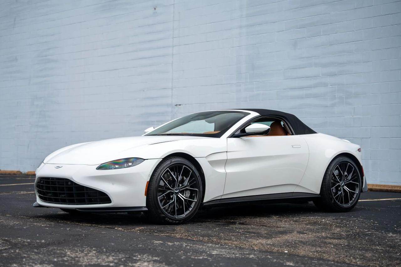2021 Aston Martin Vantage Roadster Coupe 2D St. Louis MO