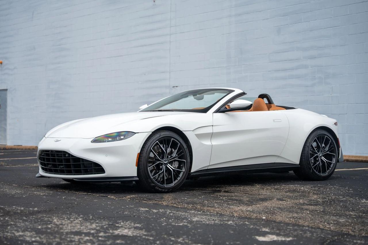 2021 Aston Martin Vantage Roadster Coupe 2D St. Louis MO