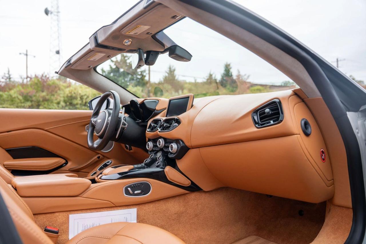 2021 Aston Martin Vantage Roadster Coupe 2D St. Louis MO