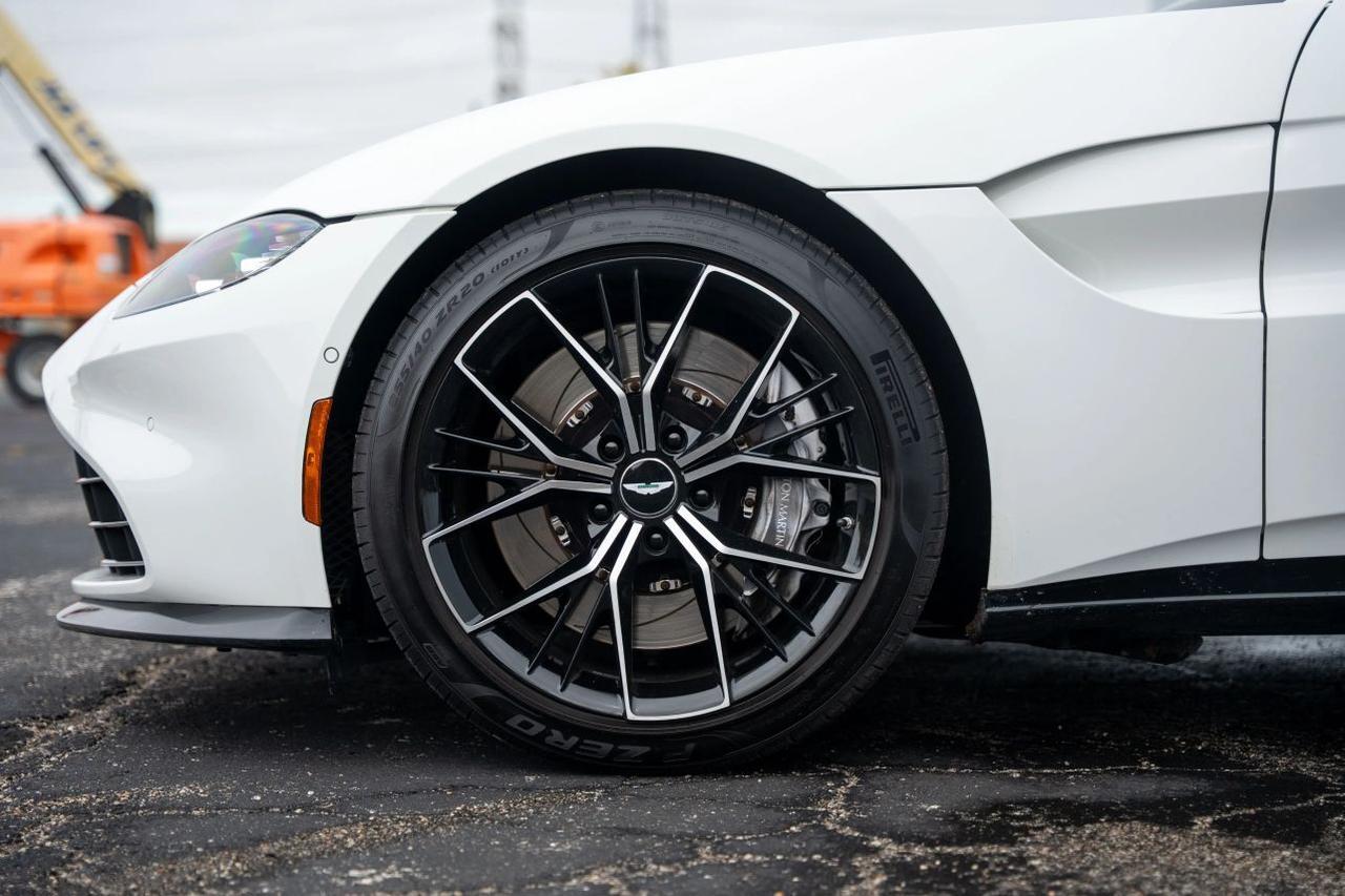 2021 Aston Martin Vantage Roadster Coupe 2D St. Louis MO