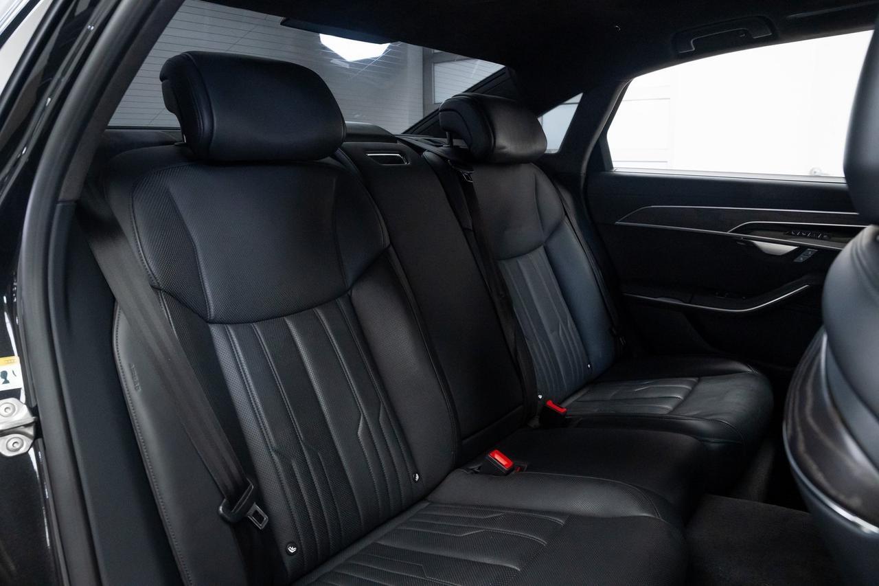 2021 Audi A8 4.0 Vented Seats Luxury Package Black Optic Package Portland OR