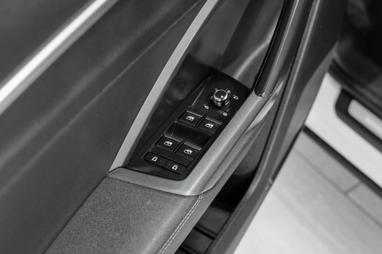 2021 Audi Q3 2.0T S-LINE PREMIUM QUATTRO BLIND SPOT PANORAMA LEATHER HEATED SEATS REAR CAMERA Carrollton TX