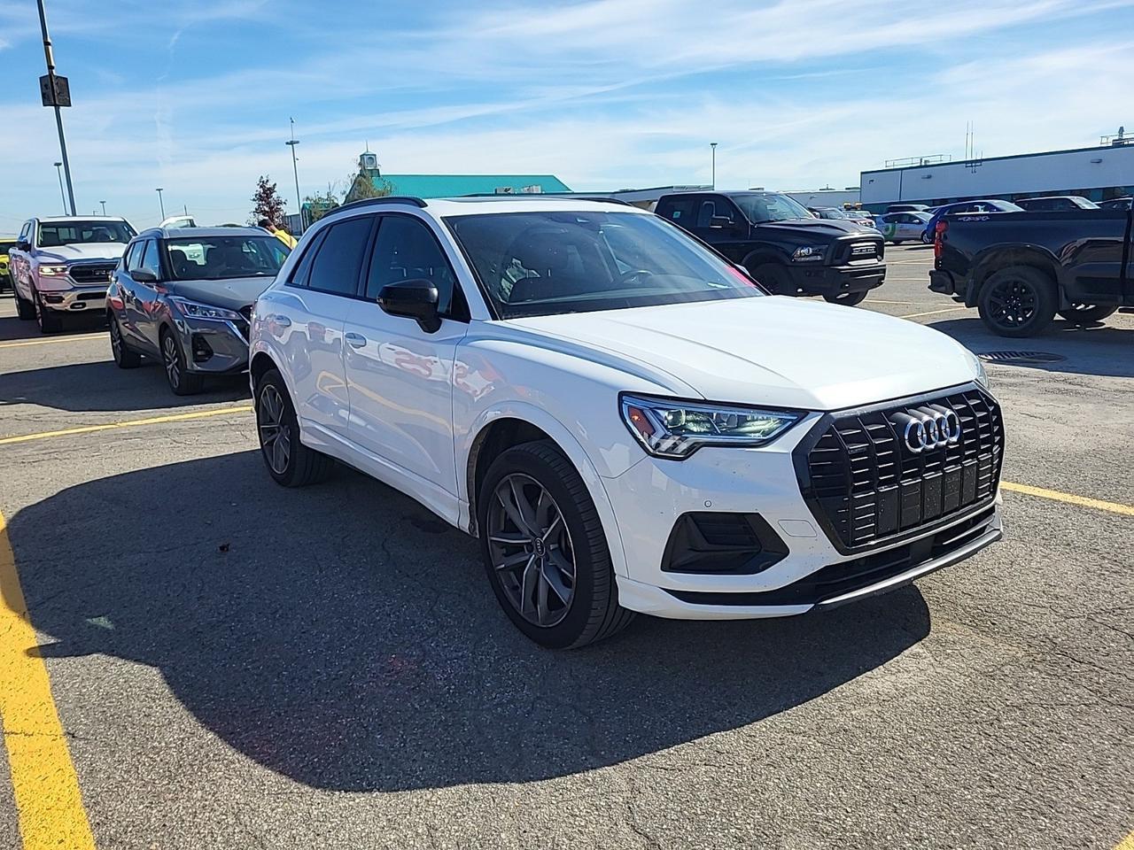 2021 Audi Q3 Komfort | QUATTRO | KEYLESS | PANO | B.CAM | NOACCIDENT Toronto ON