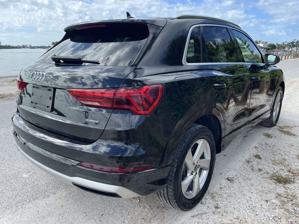 2021 Audi Q3 PREMIUM~CLEAN CARFAX~EXCELLENT CONDITION~ALUMINUM ROOF RAILS~APPROACH LIGHTS~BLIND SPOT WARNING~ELECTRONIC BRAKING SYSTEM~LEATHER SEATS~PANORAMIC MOONROOF / SUNROOF Sarasota FL