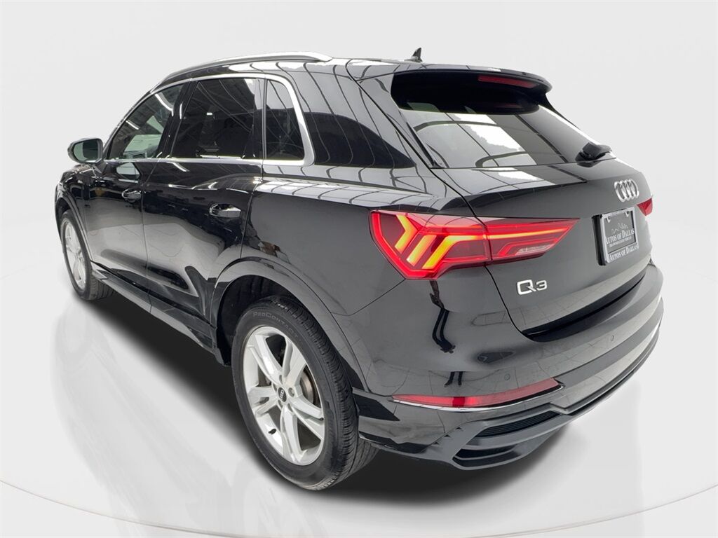 2021 Audi Q3 Premium CAM,PANO,HTD STS,BLIND SPOT,18&quot; WLS Plano TX