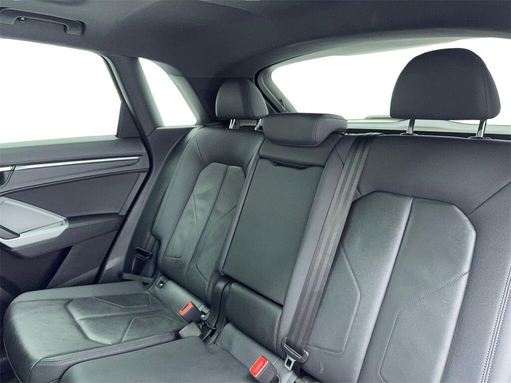 2021 Audi Q3 Premium CAM,PANO,HTD STS,BLIND SPOT,18&quot; WLS Plano TX
