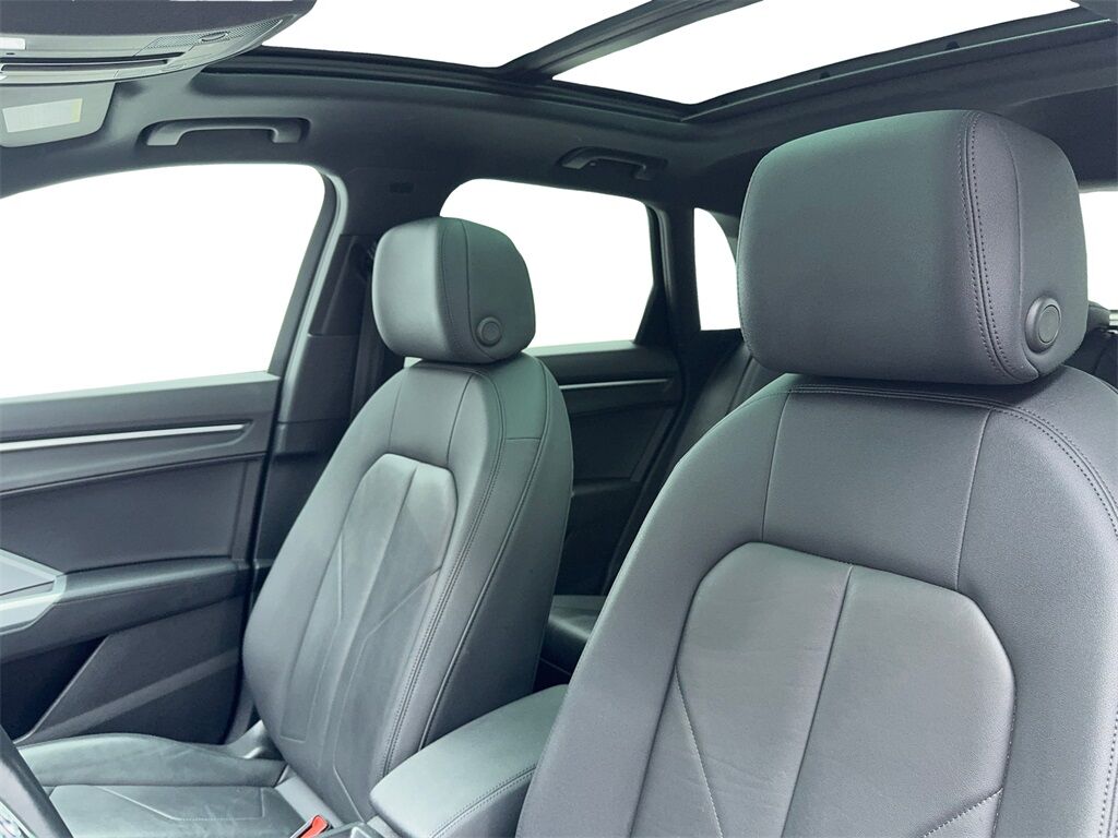 2021 Audi Q3 Premium CAM,PANO,HTD STS,BLIND SPOT,18&quot; WLS Plano TX