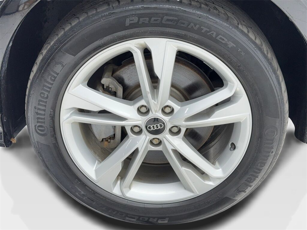 2021 Audi Q3 Premium CAM,PANO,HTD STS,BLIND SPOT,18&quot; WLS Plano TX