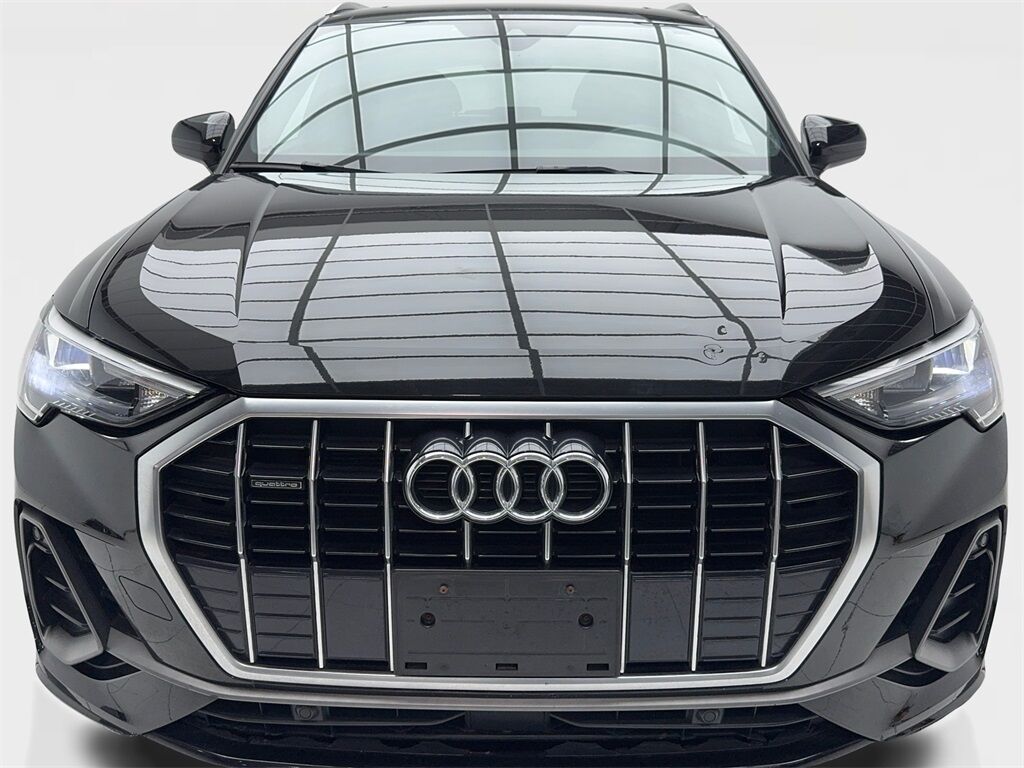 2021 Audi Q3 Premium CAM,PANO,HTD STS,BLIND SPOT,18&quot; WLS Plano TX