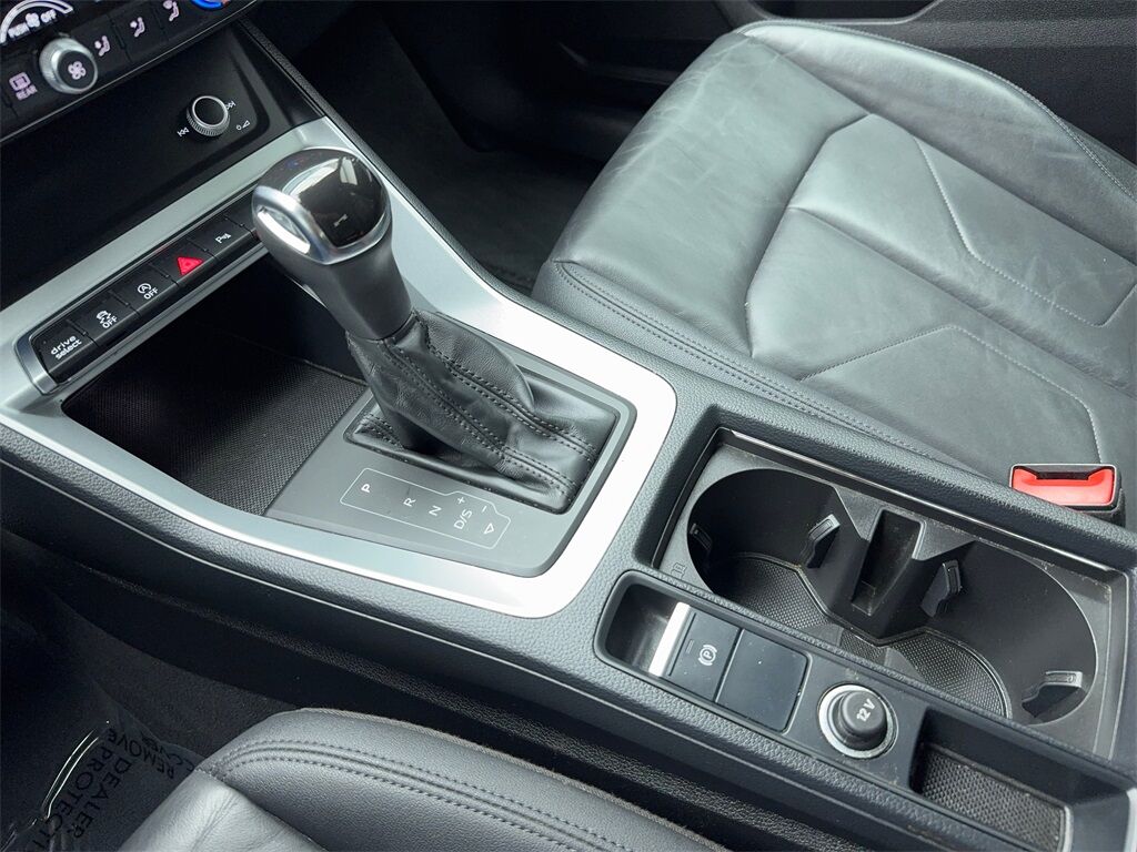 2021 Audi Q3 Premium CAM,PANO,HTD STS,BLIND SPOT,18&quot; WLS Plano TX