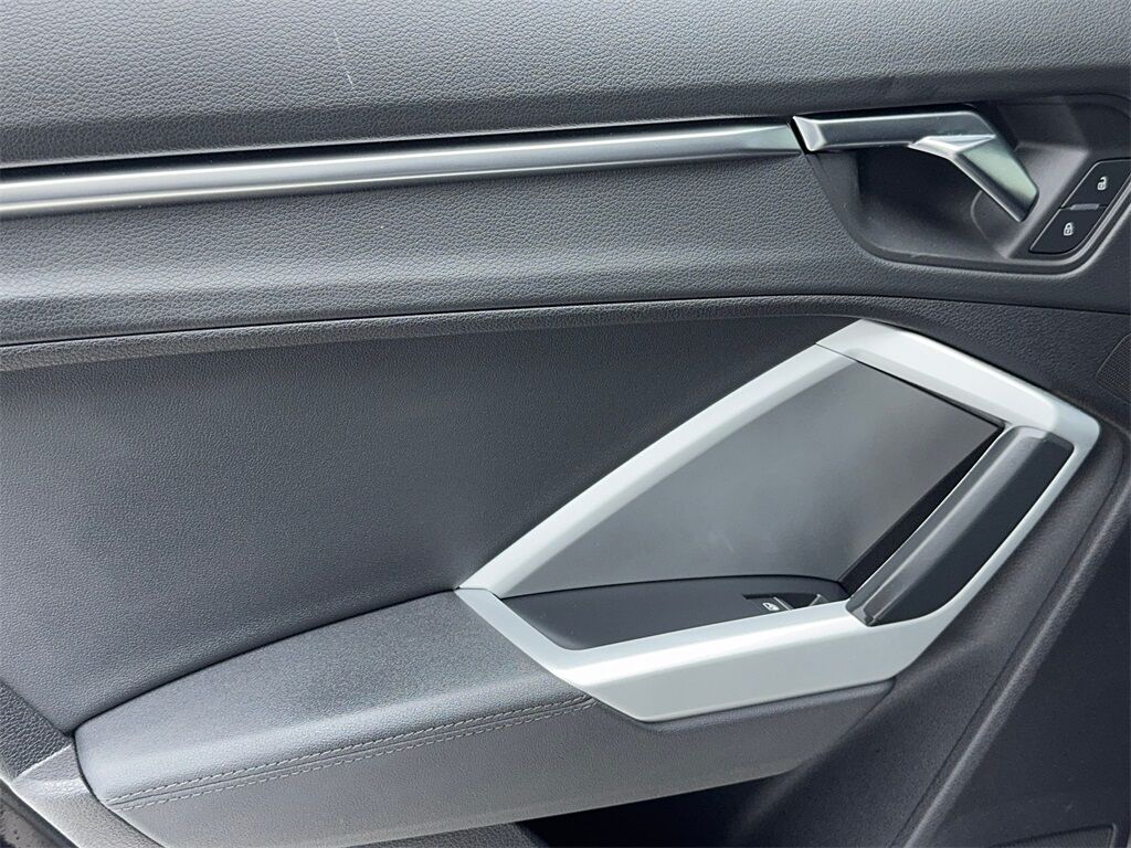 2021 Audi Q3 Premium CAM,PANO,HTD STS,BLIND SPOT,18&quot; WLS Plano TX