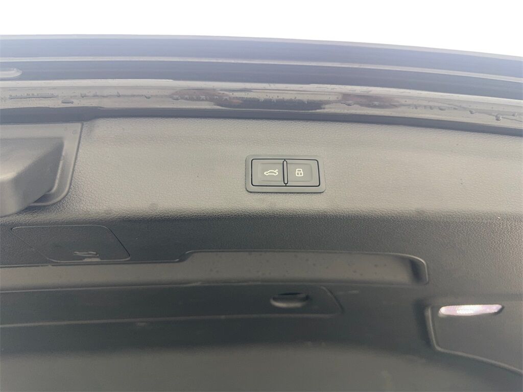 2021 Audi Q3 Premium CAM,PANO,HTD STS,BLIND SPOT,18&quot; WLS Irving TX