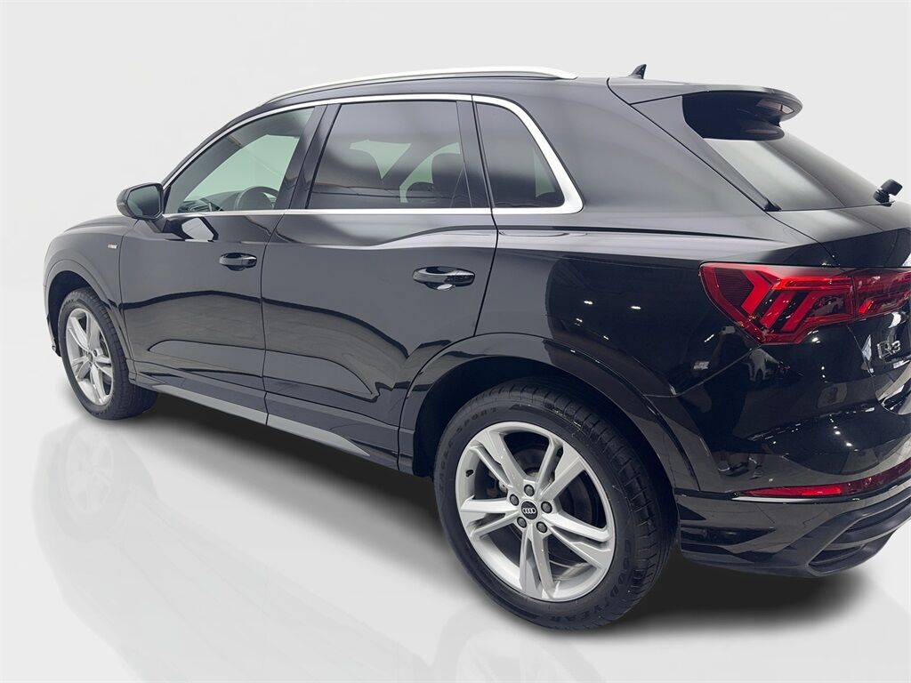 2021 Audi Q3 Premium CAM,PANO,HTD STS,BLIND SPOT,18&quot; WLS Irving TX
