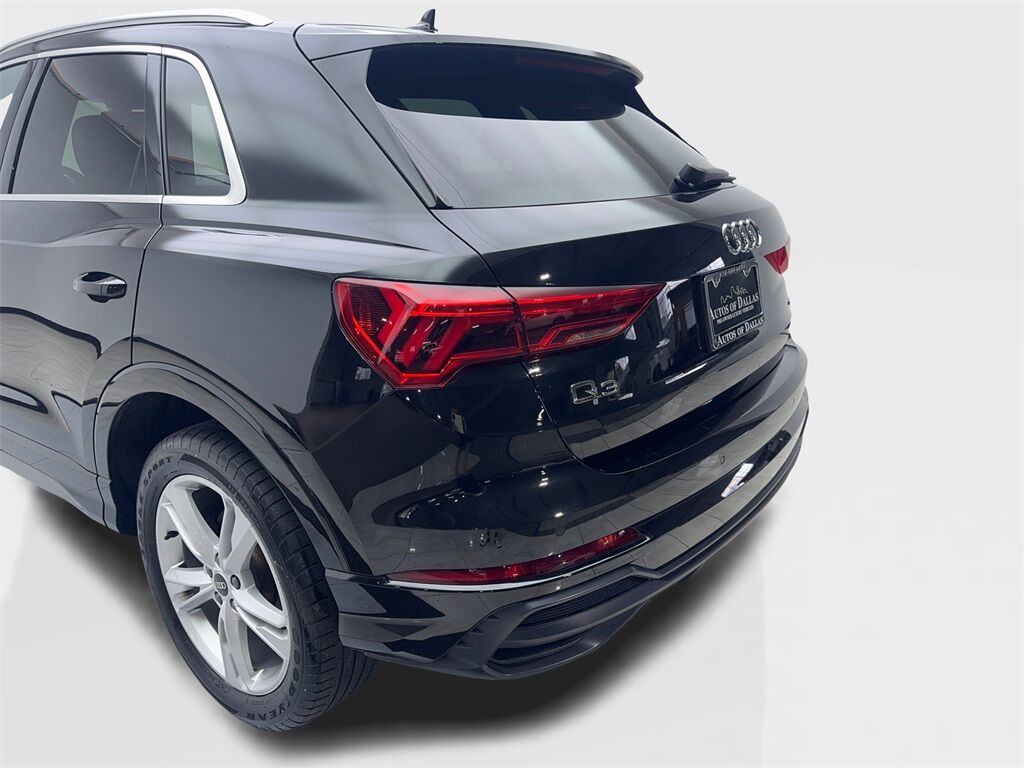 2021 Audi Q3 Premium CAM,PANO,HTD STS,BLIND SPOT,18&quot; WLS Irving TX