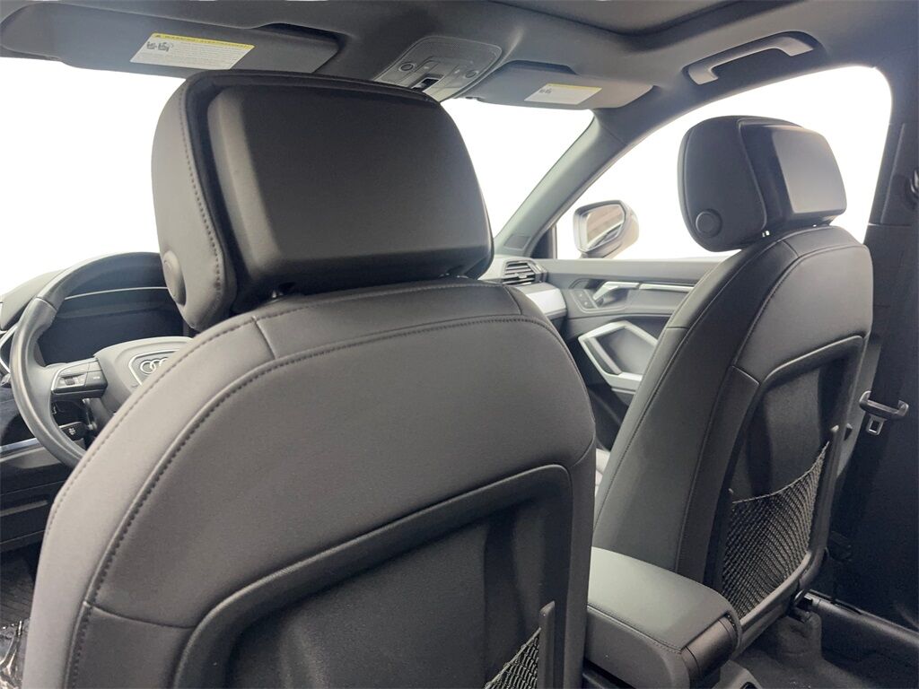 2021 Audi Q3 Premium CAM,PANO,HTD STS,BLIND SPOT,18&quot; WLS Irving TX