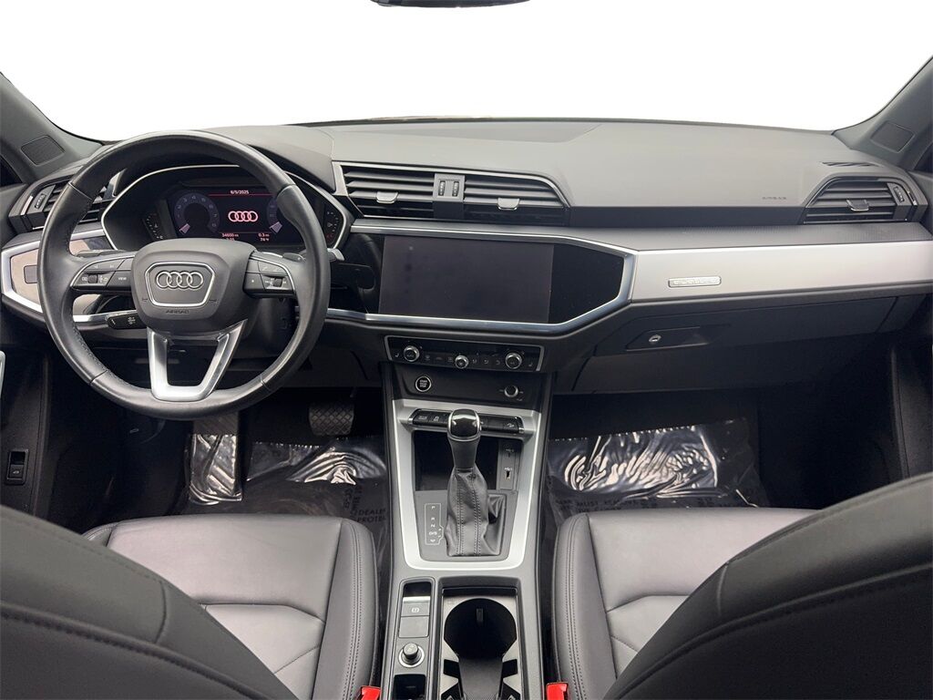 2021 Audi Q3 Premium CAM,PANO,HTD STS,BLIND SPOT,18&quot; WLS Irving TX