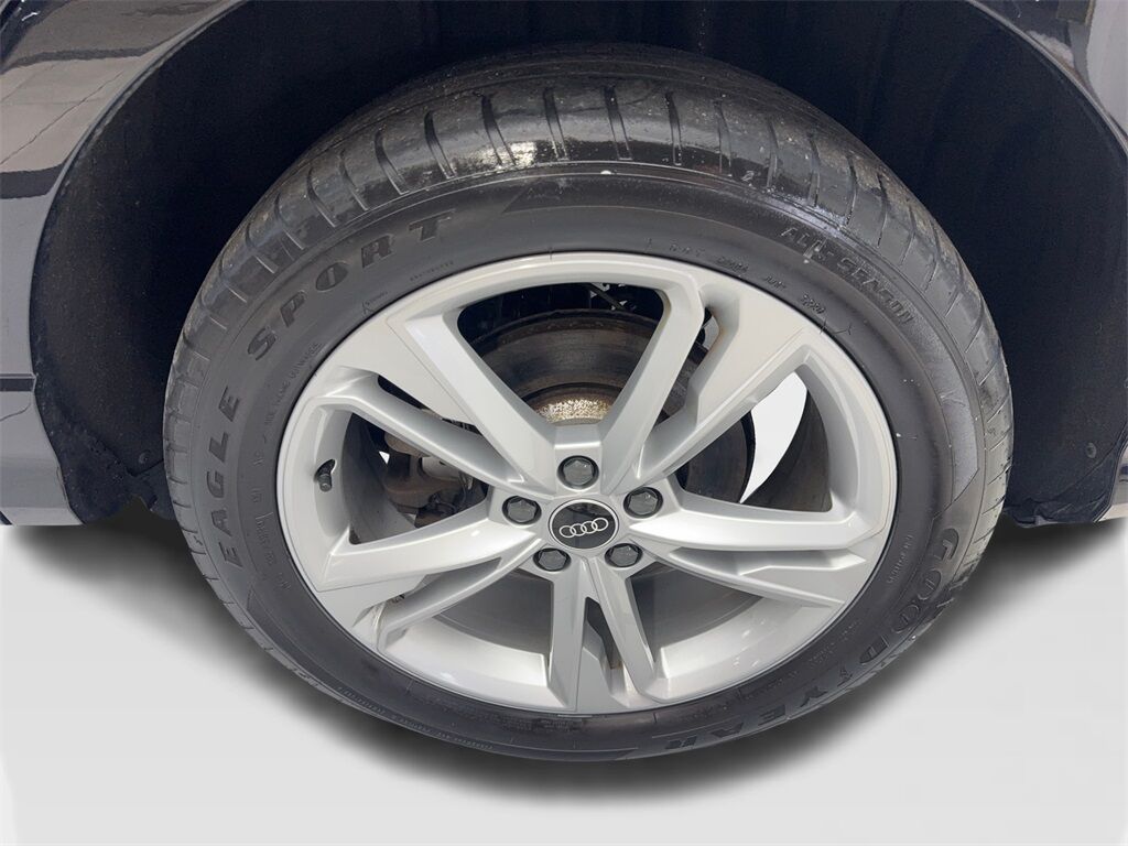 2021 Audi Q3 Premium CAM,PANO,HTD STS,BLIND SPOT,18&quot; WLS Irving TX