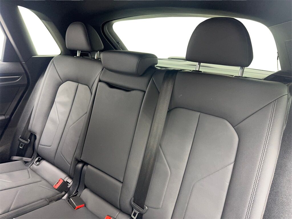 2021 Audi Q3 Premium CAM,PANO,HTD STS,BLIND SPOT,18&quot; WLS Irving TX