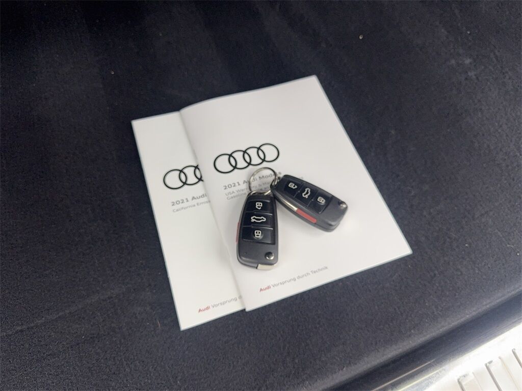 2021 Audi Q3 Premium CAM,PANO,HTD STS,BLIND SPOT,18&quot; WLS Irving TX