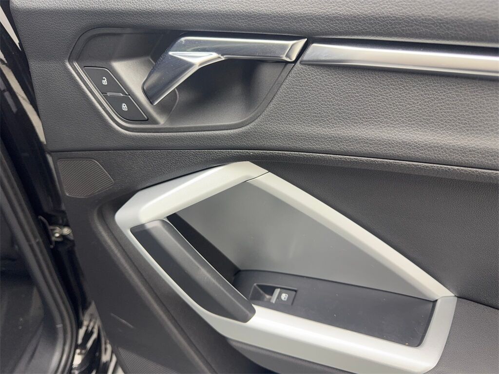 2021 Audi Q3 Premium CAM,PANO,HTD STS,BLIND SPOT,18&quot; WLS Irving TX