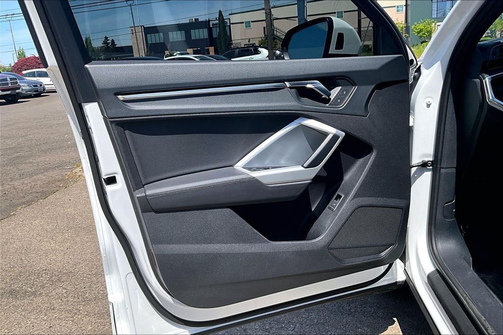 2021 Audi Q3 Premium OR