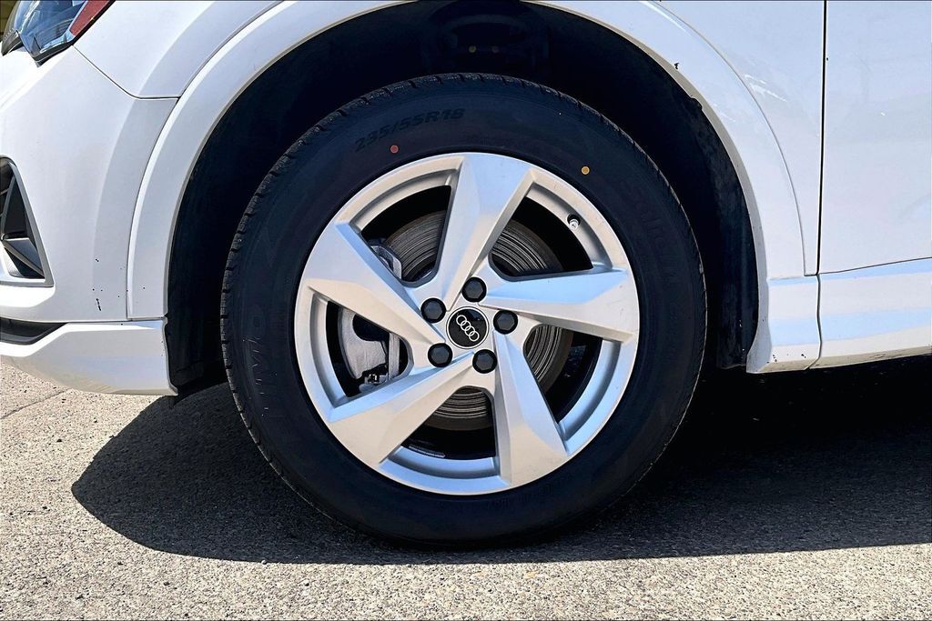 2021 Audi Q3 Premium OR