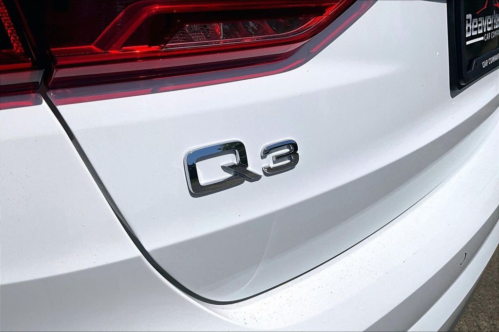 2021 Audi Q3 Premium OR