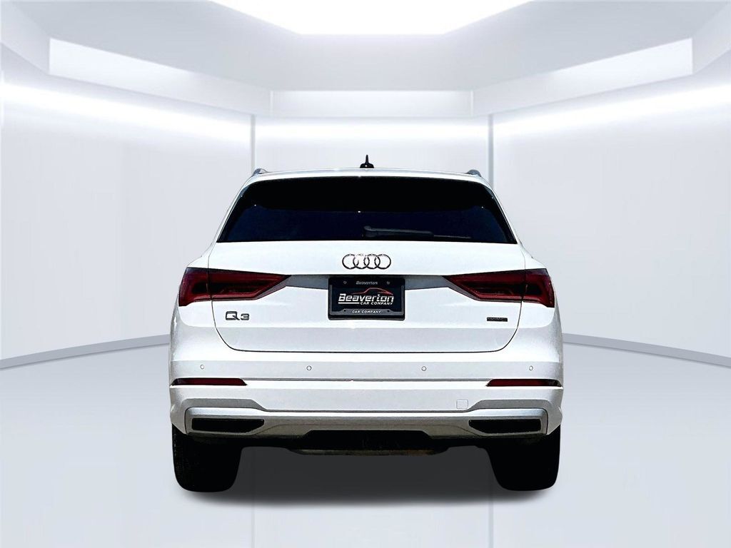 2021 Audi Q3 Premium OR