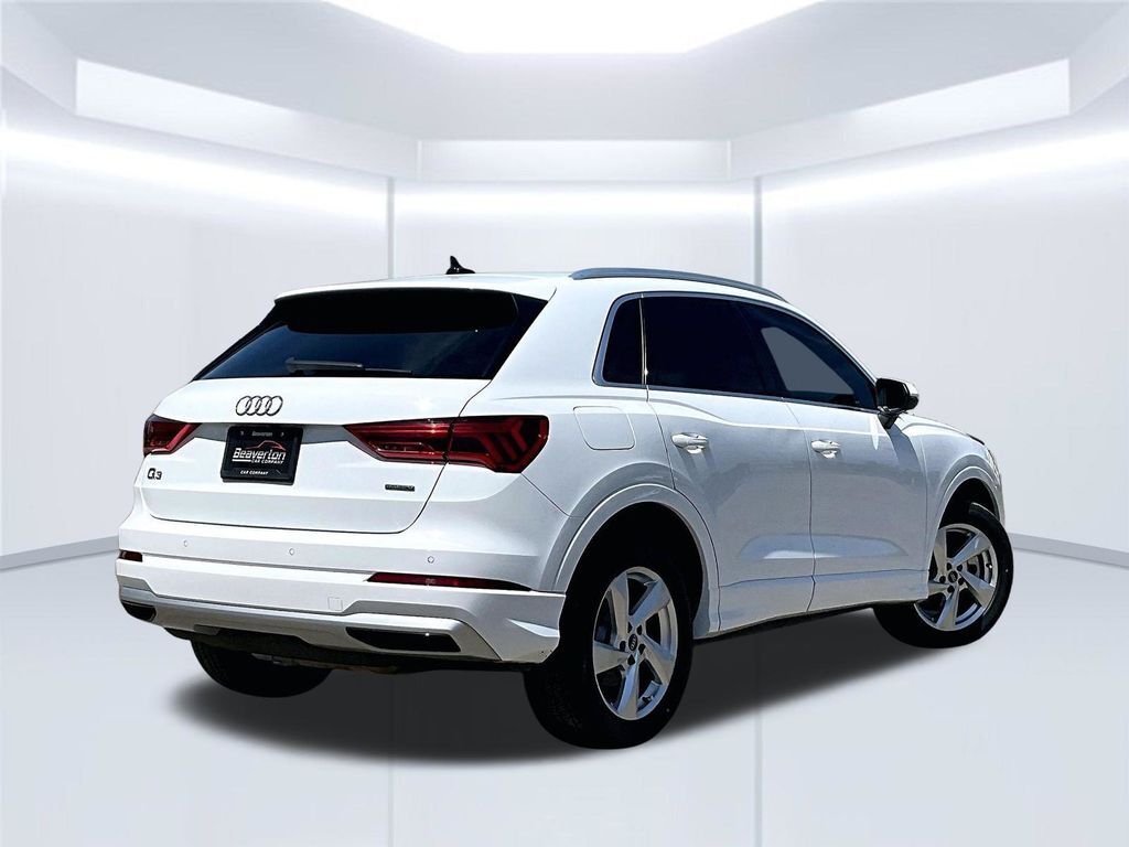 2021 Audi Q3 Premium OR