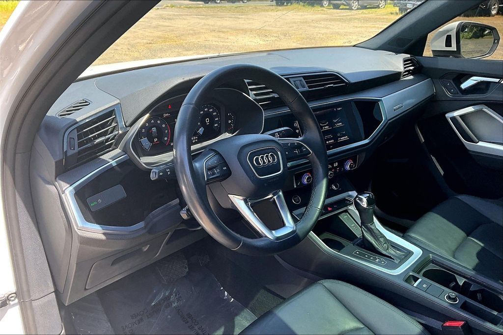 2021 Audi Q3 Premium OR