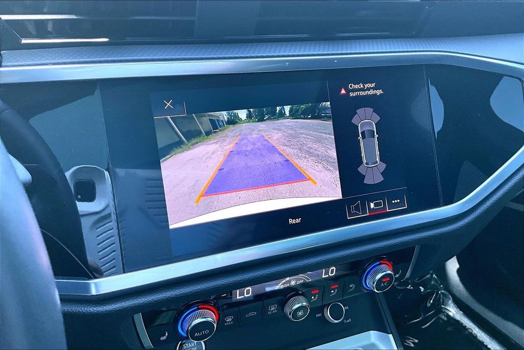 2021 Audi Q3 Premium OR