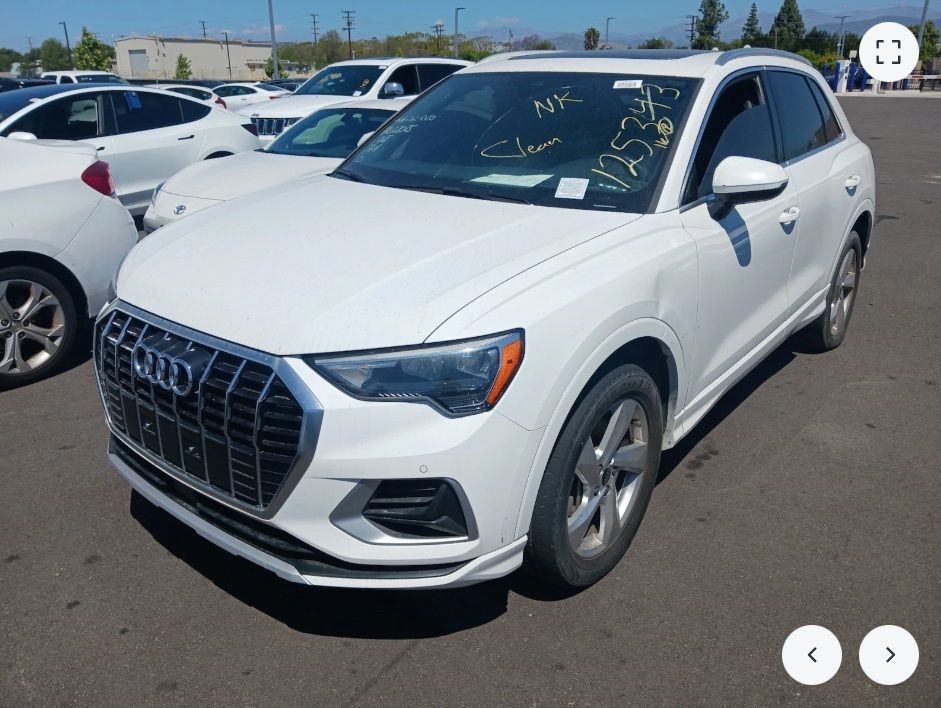 2021 Audi Q3 Premium