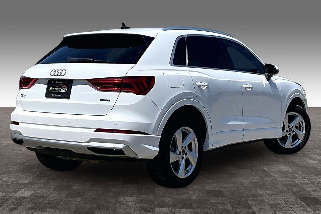 2021 Audi Q3 Premium OR