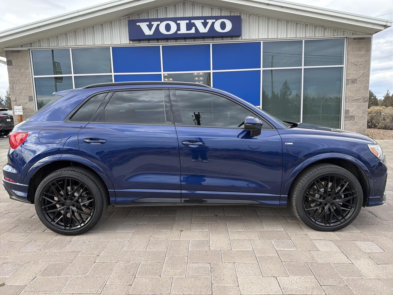 2021 Audi Q3 Premium Plus Bend OR