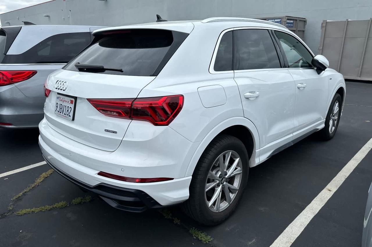 2021 Audi Q3 S line Premium