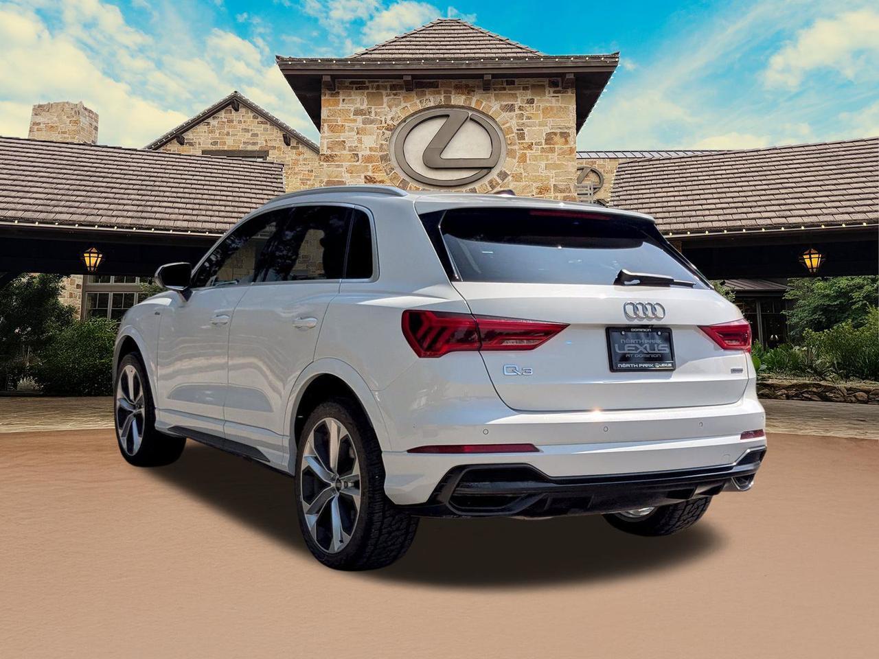 2021 Audi Q3 S line Premium