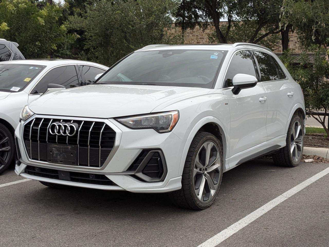 2021 Audi Q3 S line Premium
