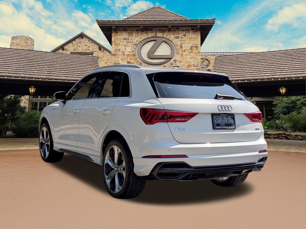 2021 Audi Q3 S line Premium